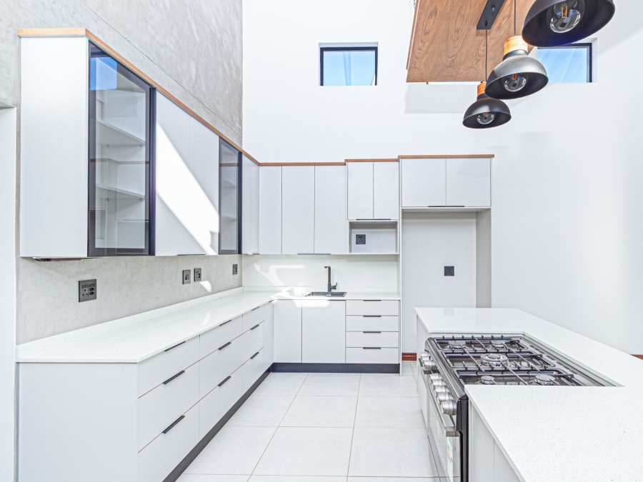4 Bedroom Property for Sale in Landsmeer Residential Estate North West